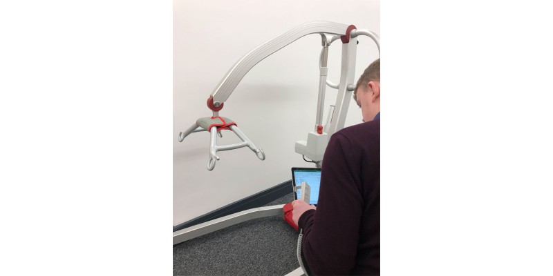 Mobility hoist service