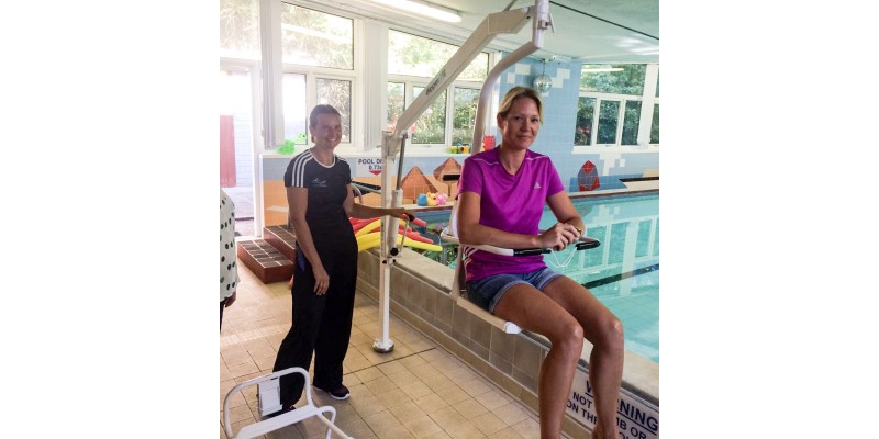 Gravesend Saliablitiy getting disabled people in the water, using the Oxford Dipper Hoist