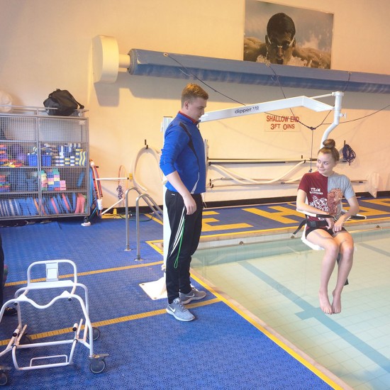 Oxford Dipper Manual Pool hoist with Ranger Seat